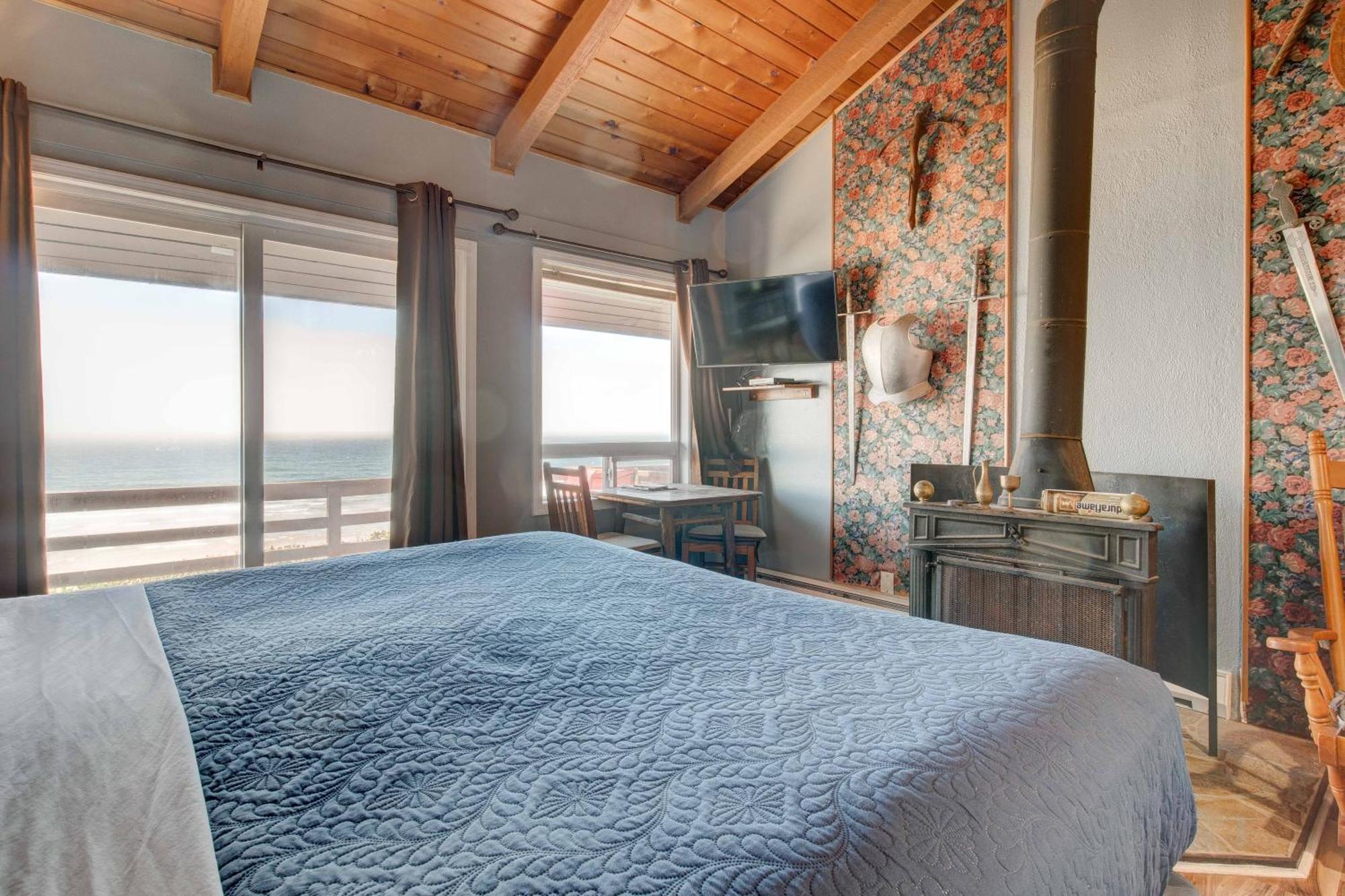 Moolack Shores Inn Newport Room photo