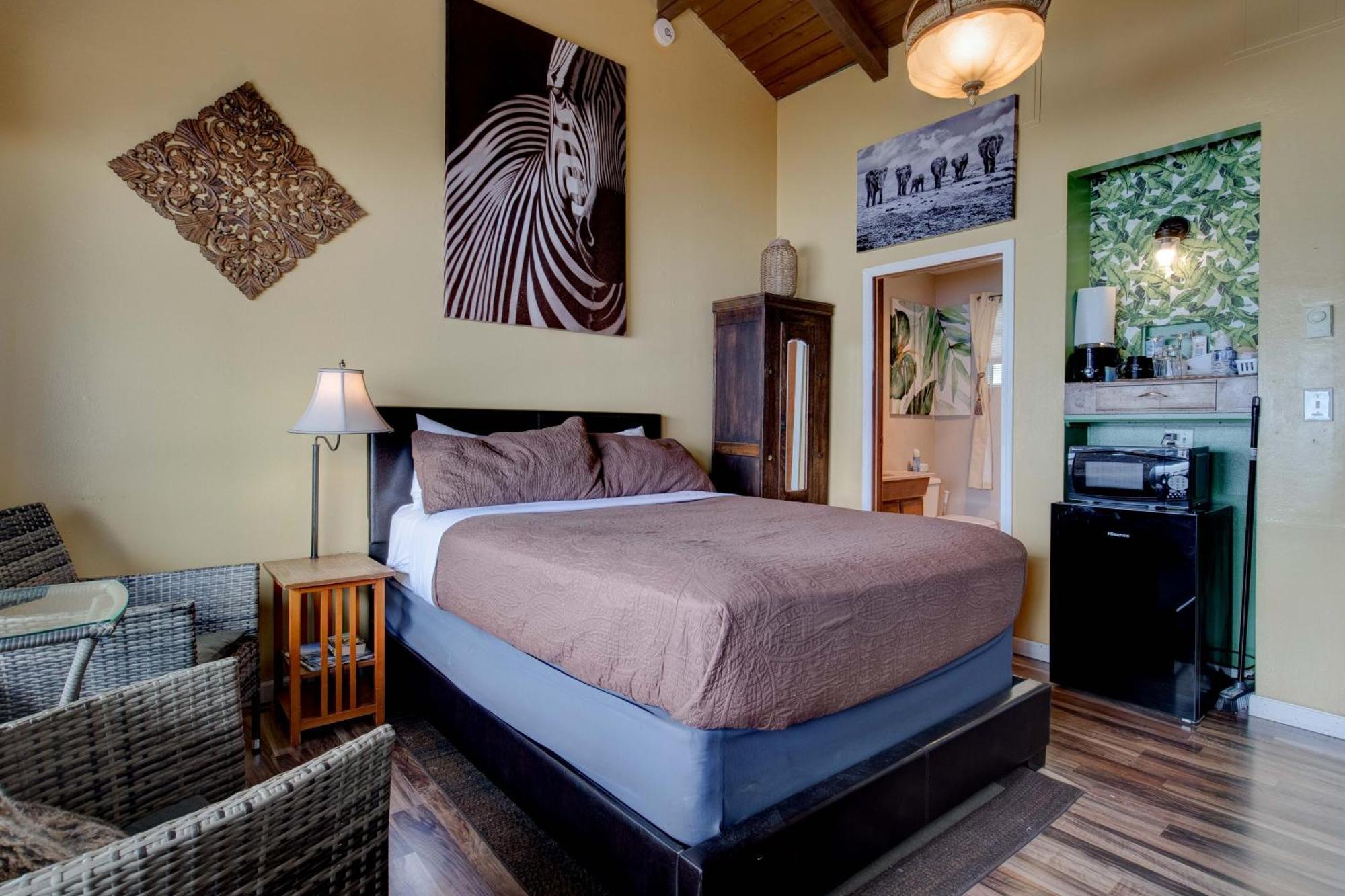 Moolack Shores Inn Newport Room photo